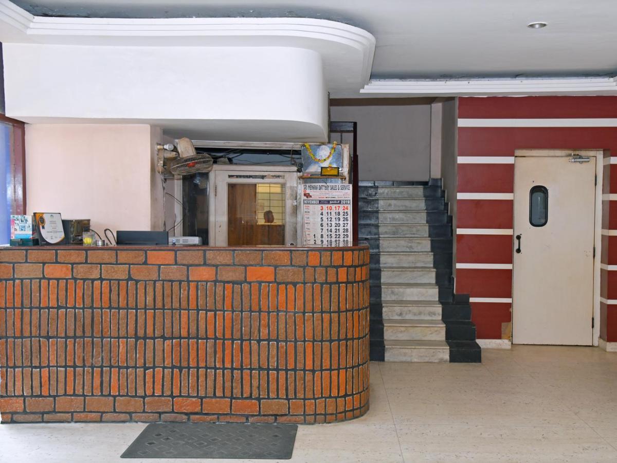 Hotel Aditya Pondicherry Exteriör bild