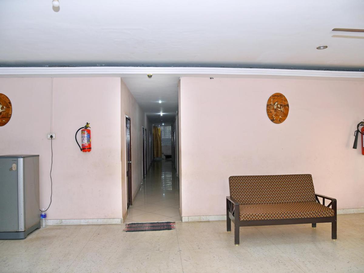 Hotel Aditya Pondicherry Exteriör bild